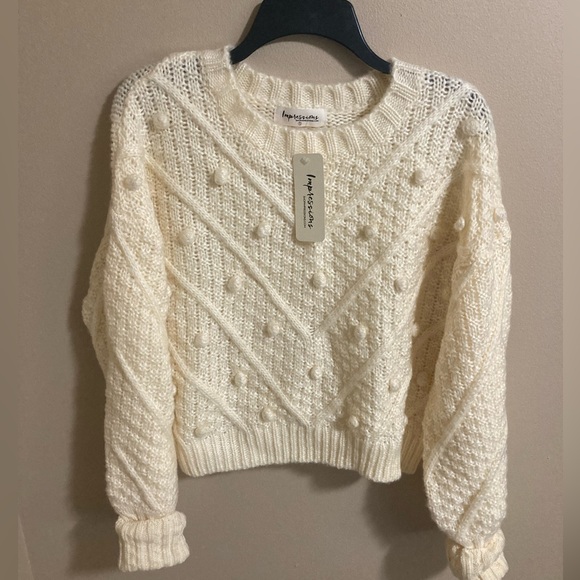 Impressions Sweaters - Impressions cream sweater